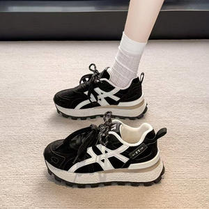 Nouvelles Chaussures de Course Décontractées Confortables à Lacets pour Femmes, Tige en Maille, Semelle Intermédiaire en Caoutchouc, Semelle Extérieure en Caoutchouc, Rehaussantes - Product Image 1