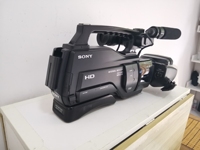 Caméscopes professionnels portables Sony HXR-MC1500C Full HD d'occasion