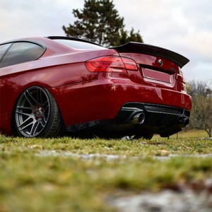 Aileron arrière en fibre de carbone poli style LB pour BMW Série 3 E92 Coupé & E92 M3 (2005-2013) - Pose adhésive - Product Image 6