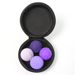 Giocattoli Antistress Personalizzati per Bambini, 4 Palline in Silicone Magnetiche per Mani Ansiose, Giochi da Scrivania per Ufficio - Product Image 1