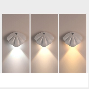 Lámpara de Pared LED con Forma de Concha, Regulable, Alimentada por USB, con Sensor de Movimiento, para Pasillo o Sala de Estar, Material ABS, Pantalla Blanca o Negra - Product Image 1