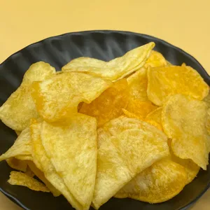 Frites de pommes de terre croustillantes, Snacks VF à saveur épicée personnalisée