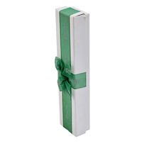 Emballage de bijoux personnalisable de haute qualité, boîte à collier portable pour la Saint-Valentin avec finition gaufrée et laminée mate
