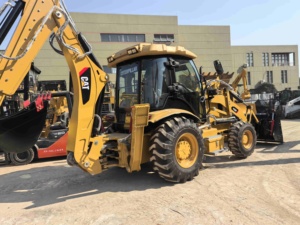 Chargeuse-pelleteuse Cat 428F d'occasion à prix abordable, Chargeuses-pelleteuses Caterpillar 420, 416E, 416F, 420F, 428F, 430F d'occasion à vendre - Product Image 6
