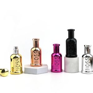 Bouteille de parfum personnalisée en <span class=keywords><strong>cube</strong></span> carré à bas prix Bouteilles en verre de parfum coloré - Product Image 2