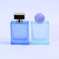 Vente en gros de flacons de parfum en verre à dégradé de couleur, design carré, bouchon, 80 ml, flacon de parfum en verre rechargeable pour parfum