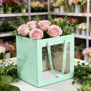 Bolsas de Papel Impresas Personalizadas al por Mayor, Verdes con Ventanas Transparentes, Bolsas de Regalo de Lujo Diseñadas Específicamente para Regalos de Cumpleaños - Product Image 5