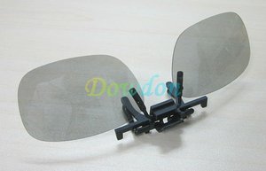 Cinema <span class=keywords><strong>3D</strong></span> <span class=keywords><strong>Clip</strong></span> on Glasses <span class=keywords><strong>Lunettes</strong></span> <span class=keywords><strong>3D</strong></span> polarisées circulaires passives pour RealD - Product Image 5