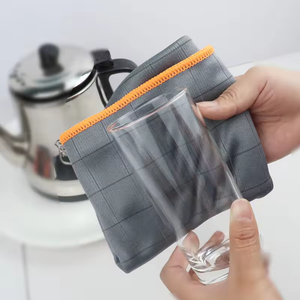 Panno per la pulizia di vetro carbonio in fibra di carbonio a <span class=keywords><strong>nido</strong></span> <span class=keywords><strong>d</strong></span>'<span class=keywords><strong>ape</strong></span> 1k panno in fibra di carbonio asciugamano per pulizia auto - Product Image 5
