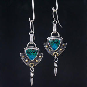 Orecchini pendenti in argento turchese con design tribale e punta a goccia per gioielli da donna alla moda - Product Image 3