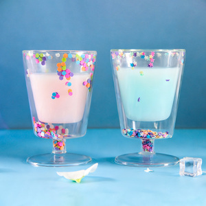 Romantico amorevole tazze dolci regalo per <span class=keywords><strong>san</strong></span> <span class=keywords><strong>valentino</strong></span> doppia parete tazze di vetro con puntini e stelle otturazioni caffè latte bicchieri di vino - Product Image 1
