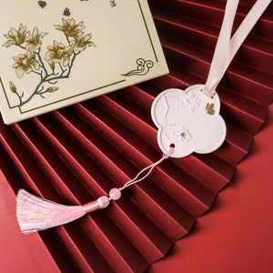 น้ำหอมปรับอากาศแบบจีน กลิ่นหอมติดทนนาน รูปทรงสี่เหลี่ยมผืนผ้า สำหรับรถยนต์และบ้าน ช่วยดับกลิ่นและเพิ่มความหอมสดชื่น - Product Image 2