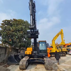 รถขุดฮุนได 220lc-9s อุปกรณ์หนัก 22 ตัน มือสอง ปั๊ม PLC แบริ่ง บุ้งกี๋ขนาด 1 เมตร ความจุ 125 กิโลวัตต์ ราคาดี มีสินค้าในสต็อก - Product Image 3