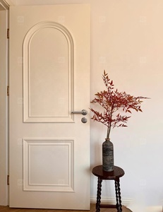 Puertas interiores de madera maciza impermeables modernas, nuevo diseño con accesorios a la venta para aplicaciones de hoteles y dormitorios - Product Image 4