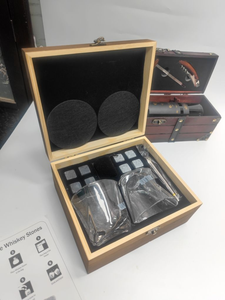 LATROU Coffret Cadeau Idéal <span class=keywords><strong>pour</strong></span> Papa ou Mari - Pierres à <span class=keywords><strong>Whisky</strong></span> en <span class=keywords><strong>Granit</strong></span> et Verres avec Boîte en Bois <span class=keywords><strong>pour</strong></span> Refroidir le <span class=keywords><strong>Whisky</strong></span> - Product Image 5