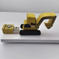 Clé USB en forme de grue, nouveauté, vente en gros, clé USB spéciale en forme de grue, clé USB de mémoire, vente directe d'usine, grue de levage automobile