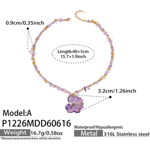 Collar Bohemio de Acero Inoxidable Chapado en Oro con Colgante de Amatista Natural y Flores Secas en Resina Impermeable para Mujer - Product Image 5
