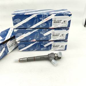 Technische Maschinen Einspritz ventil Elektronischer Einspritz ventil 0445110646 0445120236 0445120007 0445120057 041475004 0445120177 - Product Image 1