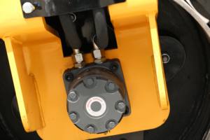 Nouveau rouleau compresseur hydraulique de haute qualité 1,5 tonne 1,6t à roues, homologué CE Europe, pour travaux routiers - Product Image 5