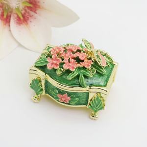 SHINNYGIFTS ручная роспись Стрекоза Цветочная эмаль ювелирные изделия шарнирная коробка для безделушек домашняя декоративная навесная коробка картонная упаковка - Product Image 5
