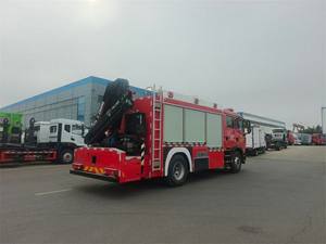 סינוטרוק הובו 4*4 הצלה חירום 8cbm מגדל מים אש טנקר - Product Image 5