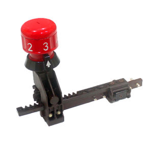 Perilla de plástico monofásica serie WST, 30A, 30-36kV, Color marrón, sin carga, cambiador de grifo - Product Image 2