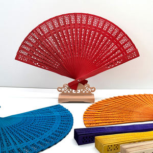 Abanico Plegable de Madera Grabado Personalizado con Logotipo de Alta Calidad, Recuerdos de Boda, Regalos para Invitados, Portátil - Product Image 4