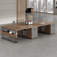 Ensemble de bureau et chaise de style minimaliste moderne pour postes de travail commerciaux de 2/4/6/8 personnes, design linéaire avec rangement intégré