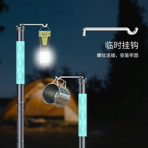 Bâtons de randonnée pliables multifonctionnels en alliage d'aluminium, équipement de randonnée télescopique à 3 sections avec pointe lumineuse dans le noir pour une utilisation en extérieur - Product Image 4