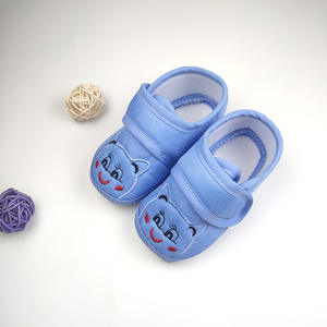 Zapatos de Bebé de Microfibra China Bordados, Impermeables, Antiestáticos, Opacos, 100% Poliéster, para Niñas de 0 a 1 Año - Product Image 5