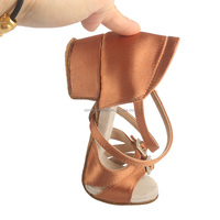 Chaussures de danse pour enfants avec logo personnalisé, sandales de danse latine pour filles, chaussures de danse tango salsa, chaussures d'entraînement à talon bas
