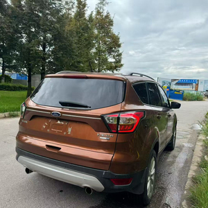<span class=keywords><strong>Ford</strong></span> <span class=keywords><strong>Kuga</strong></span> <span class=keywords><strong>EcoBoost</strong></span> 180 Platinum Edition 2018, SUV compact, boîte de vitesses automatique, sièges en cuir, moteur turbo, pneus R18, alliage d'aluminium - Product Image 4
