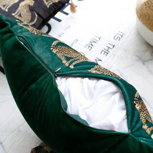 Inner mor Hochwertiger Lenden kissen bezug aus weichem Samt <span class=keywords><strong>Leopard</strong></span> Nordic Style Print Luxus Goldfolie Geometric Square Custom ized - Product Image 5