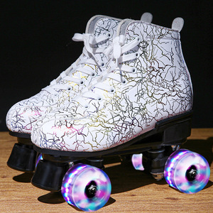 Neues Produkt Rollschuhe Skateschuhe mit <span class=keywords><strong>4</strong></span> Rädern für Erwachsene - Product Image 4