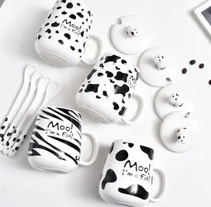 Hot sale ceramic 400ml cup Cute cow spotted ceramic mug with lid spoon mug Office water milk mug