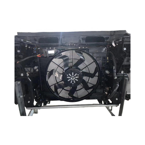 مجموعة هيكل فئة AMG Mercedes-Benz شائعة الاستخدام تتميز بترقية المصد الأمامي شبكة غطاء محرك السيارة منتج جديد - Product Image 6