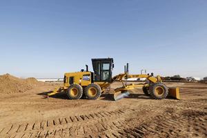 Motor Grader SEM919F 180hp Merek China Efisiensi Tinggi, Model Berat dengan Sistem Hidrolik, Dozer Depan dan Sayap Salju untuk Pemadatan Jalan - Product Image 4