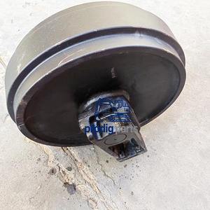 Rouleau tendeur d'excavatrice pour R210LC-7 R220LC-9S R210LC-9 R220LC-7 R250NLC-7 R250LC-7 R260LC-9 R160LCD-7 R180LC-7 pièces de chenilles - Product Image 1