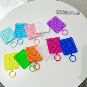 सार्वभौमिक लचीले सिलिकॉन सक्शन कप मोबाइल फोन धारक वर्ग 30 छोटे एंटी-स्किड मजबूत चार्जिंग - Product Image 6