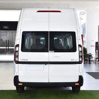 Nouvelle fourgonnette électrique Farizon 2026, batterie haute capacité 100 kWh, configuration flexible de 14 sièges par Geely
