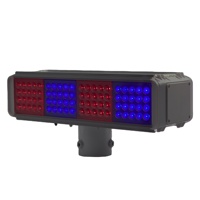 Lampu peringatan berkedip merah dan biru didukung oleh casing PC tahan lama, LED visibilitas tinggi, dan panel surya energi bersih