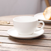 Prix d'usine Logo personnalisé 90ml/150ml/220ml/300ml Tasses à café et soucoupe en céramique porcelaine pour magasin utilisation hôtel