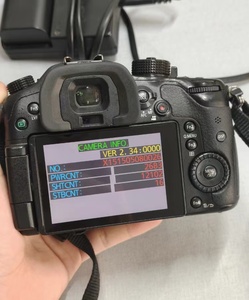 กล้อง Panasonic GH4 มิเรอร์เลสยอดนิยม หน้าจอสัมผัสแบบพลิกได้ Live MOS มือสอง ขายส่ง - Product Image 2