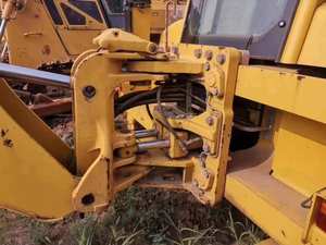 Chargeuse-pelleteuse d'occasion de bonne qualité Komatsu WB97R à vendre en bon état à prix réduit Ingénierie et construction - Product Image 4