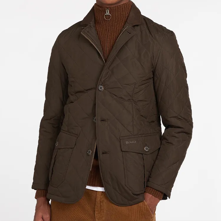 2024 शीतकालीन उच्च गुणवत्ता वाले भूरे रजाईदार जैकेट कस्टम लोगो बटन अप डायमंड-रजाईदार जैकेट रजाईदार जैकेट पुरुष