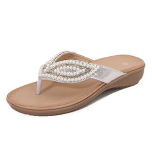 Tongs compensées de luxe ornées de perles et strass, légères, amortissantes, pour femme, idéales pour les vacances en extérieur, service de personnalisation du logo - Product Image 3