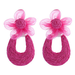 ต่างหูรูปต้นปาล์มทำมือดีไซน์สร้างสรรค์ใหม่สำหรับฤดูใบไม้ผลิสี2025ต่างหูรูปดอกไม้น่ารักหวานๆสไตล์วันหยุด - Product Image 4