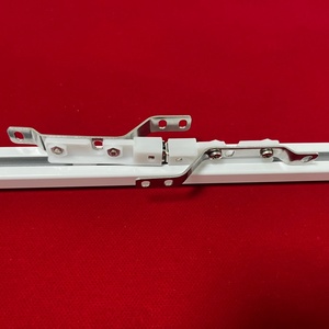 Traverse Rods Master Carrier Composant spécialisé utilisé dans les systèmes <span class=keywords><strong>de</strong></span> voie <span class=keywords><strong>de</strong></span> draperie Contrôler l'ouverture et la fermeture des rideaux - Product Image 1