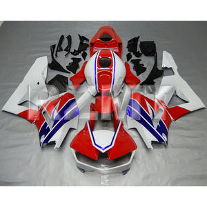 ชุดแฟริ่งมอเตอร์ไซค์ HONDA CBR600RR ปี 2013-2020 CBR 600RR ปี 2018 2019  แบบฉีดขึ้นรูป ABS ชุดแต่งแฟริ่ง H0613-106a - Product Image 1