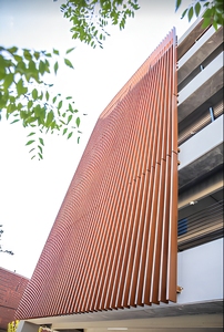 Panneaux de mur-rideau en aluminium modernes pour bâtiments, avec revêtement en poudre, design anti-corrosion pour l'extérieur. - Product Image 5